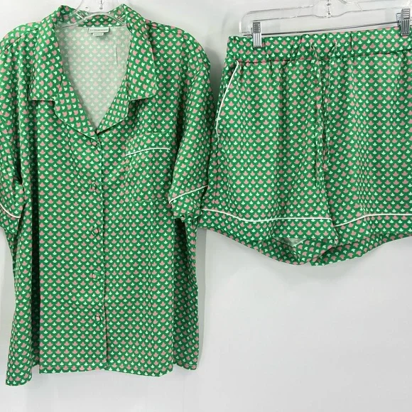 Ivy storehouse pajama set with satin hat size medium new with packaging - Picture 3 of 16